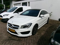 Mercedes-Benz CLA-klasse Shooting Brake - 180 OrangeArt Edition Deurschade