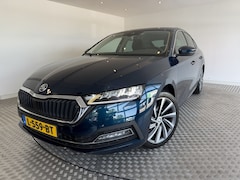 Skoda Octavia - 1.0 TSI Business Ed. 18" lichtmetaal, Apple/Android