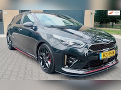 Kia Cee'd - CEED 1.6 T-GDi GT 204PK Volle Auto CarPlay Stuur Verwarming