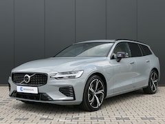 Volvo V60 - T6 Ultra Dark Recharge Plug-In Hybrid AWD | Massage | Panoramadak | 360 Camera | Adaptive