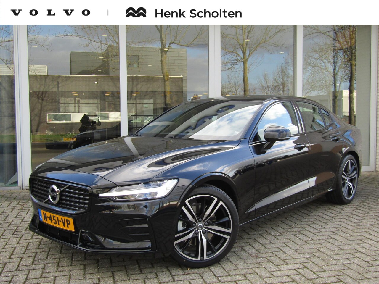 Volvo S60 - B3 Mild Hybrid R-Design Premium Harman Kardon audio | ParkStoel- en stuurverwarming | Park - AutoWereld.nl
