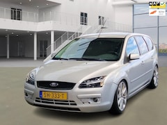 Ford Focus Wagon - 1.6-16V Trend/AIRCO/CRUISE/ELECRAMEN VOOR-ACHTER/TREKHAAK