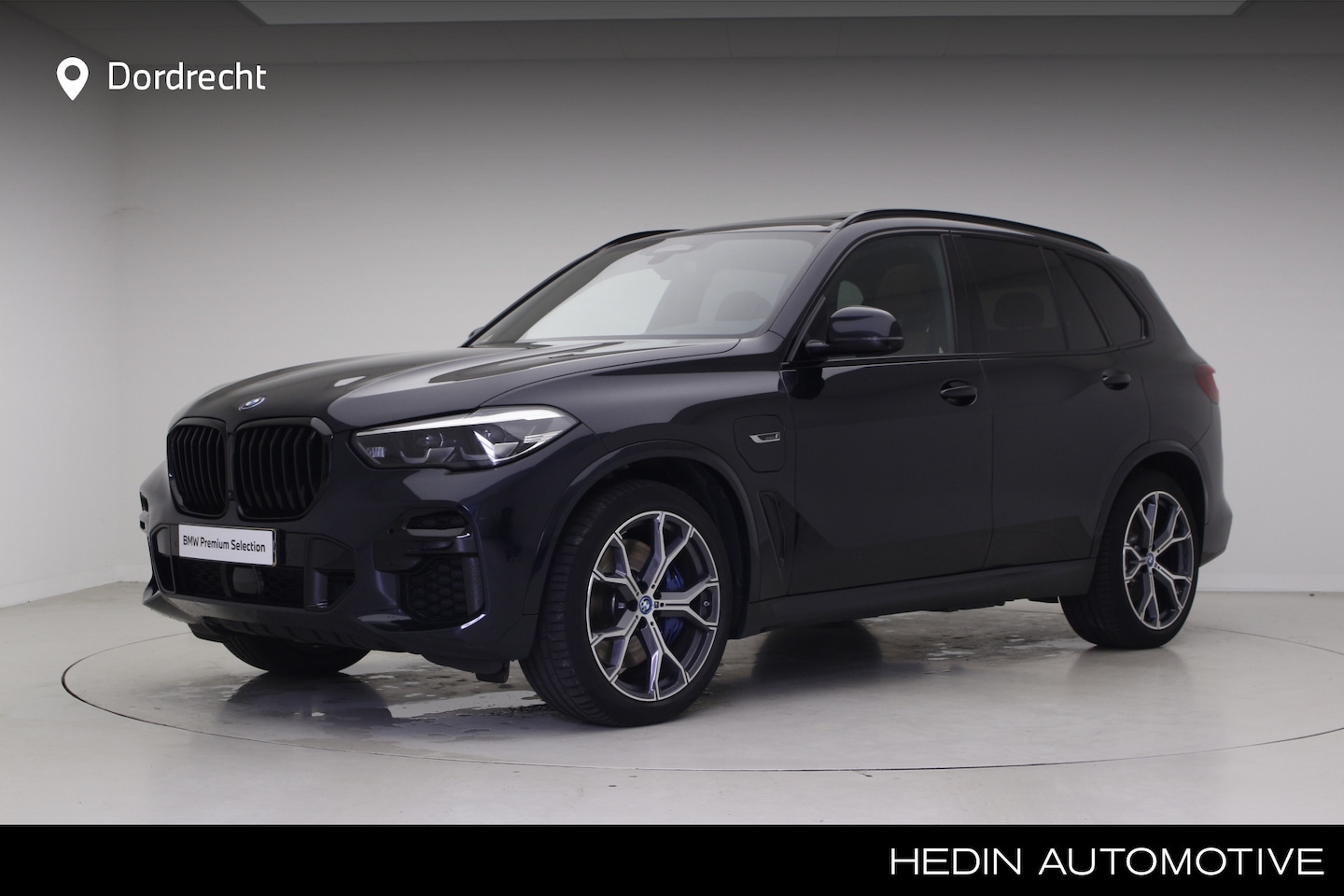BMW X5 - xDrive45e High Exe | M-Sport | Comf. zetel + uitgebr. leder | Sky lounge dak | Harman/kard - AutoWereld.nl