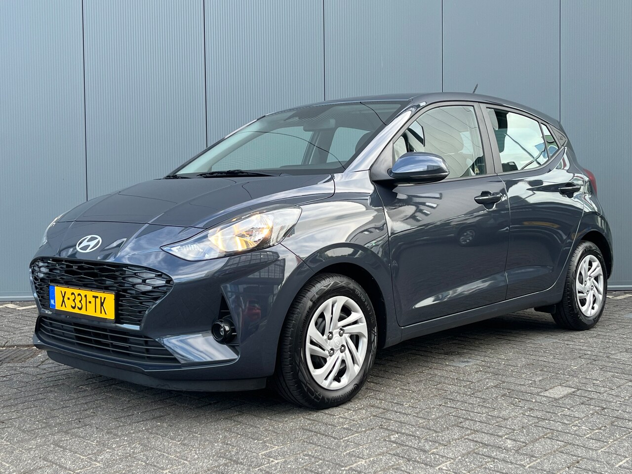 Hyundai i10 - 1.0 67pk Comfort Smart | LED | Airco | Carplay | Camera | Navigatie | Bluetooth | Cruiseco - AutoWereld.nl