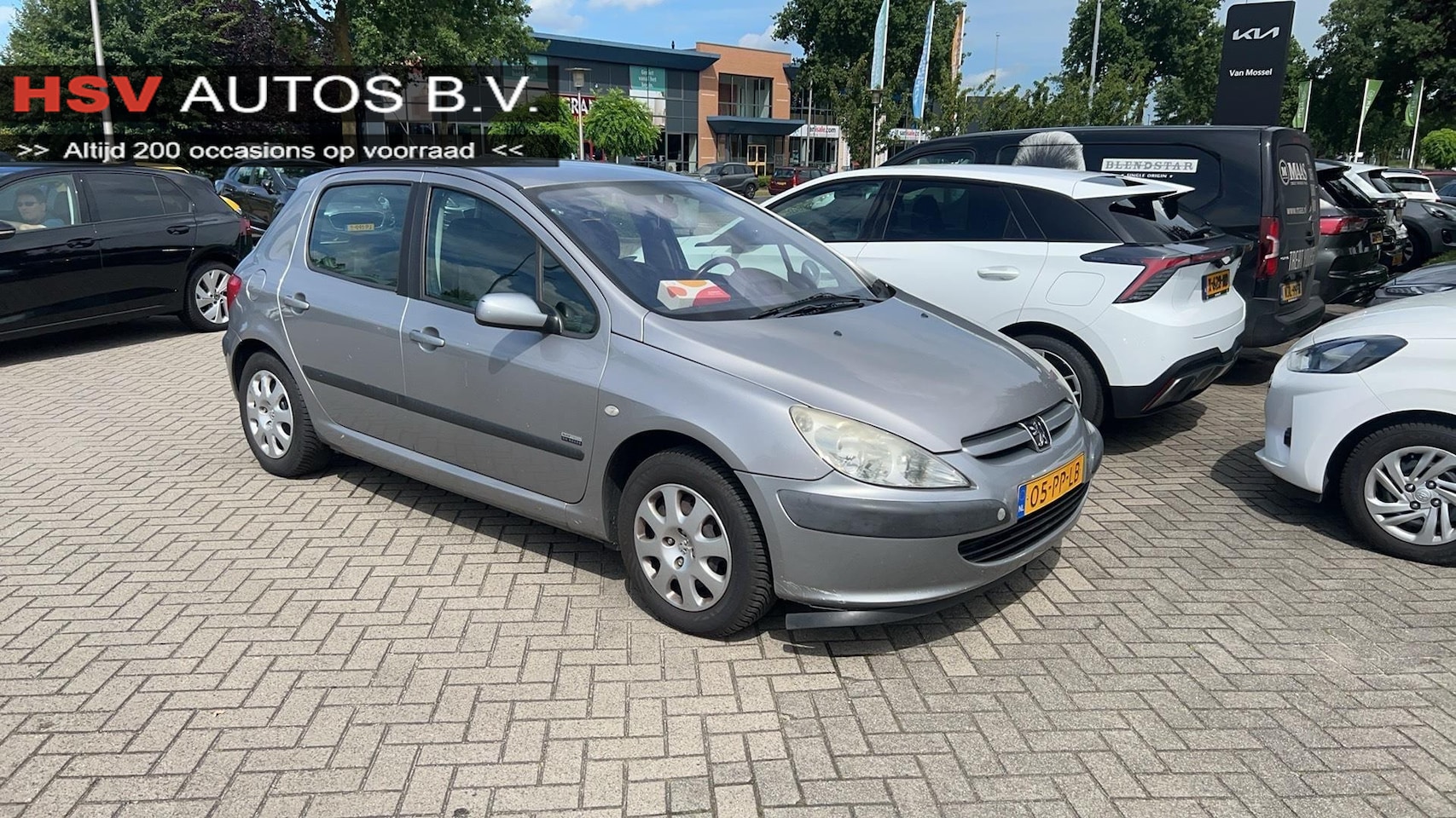 Peugeot 307 - 1.6-16V Navtech airco 4-deurs *apk 06-2026* - AutoWereld.nl