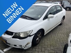 Honda Civic - 1.3 Hybrid
