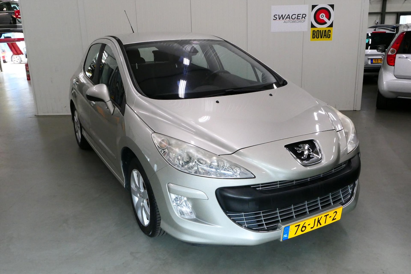 Peugeot 308 - 1.6 THP 16V 150 5-DRS XT(1ste eigenaars&goed onderhouden) - AutoWereld.nl