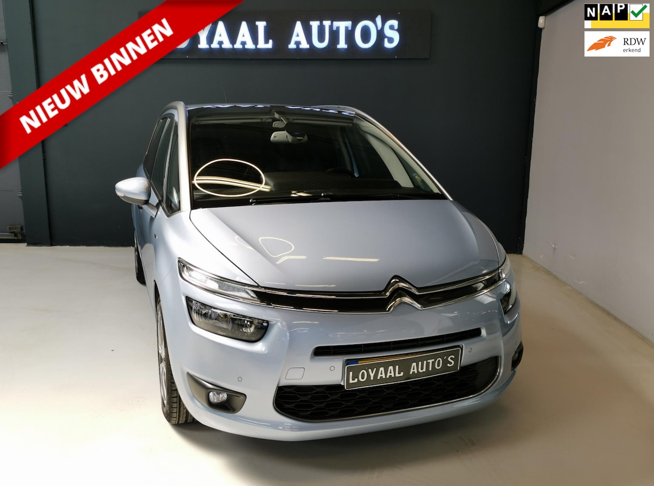 Citroën Grand C4 Picasso - 1.6 e-THP Exclusive | 7P | AUT | AIRCO | CRUISE | TREKHAAK | PDC | NAP | APK. - AutoWereld.nl