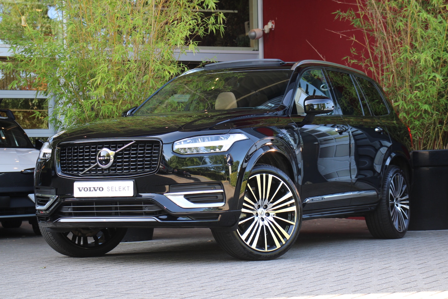 Volvo XC90 - 2.0 T8 Recharge AWD Inscription | Bowers&Wilkins | Massage | Stoelventilatie | 360 Camera - AutoWereld.nl