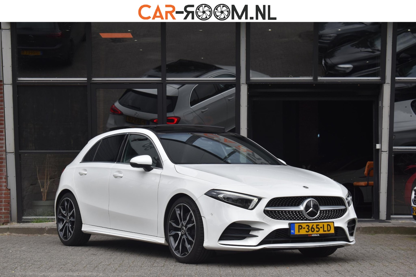 Mercedes-Benz A-klasse - 250 Premium Plus AMG Pane Camera Sfeer Lane Burm - AutoWereld.nl
