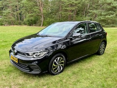 Volkswagen Polo - 1.0 TSI Life Zwart CarPlay Nwe Beurt APK tot 27