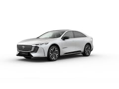 Mazda 6e - Takumi 68.8 kWh / Crystal White Pearl / Warm Beige kunstleder