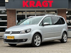 Volkswagen Touran - Life 1.4 TSI 140 pk - 7 persoons - schuifdak - navi - climate