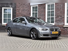 BMW 3-serie Coupé - 335 335i Introduction