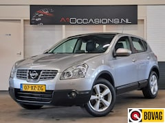 Nissan Qashqai - 2.0 Tekna Premium + LEDER + PANODAK