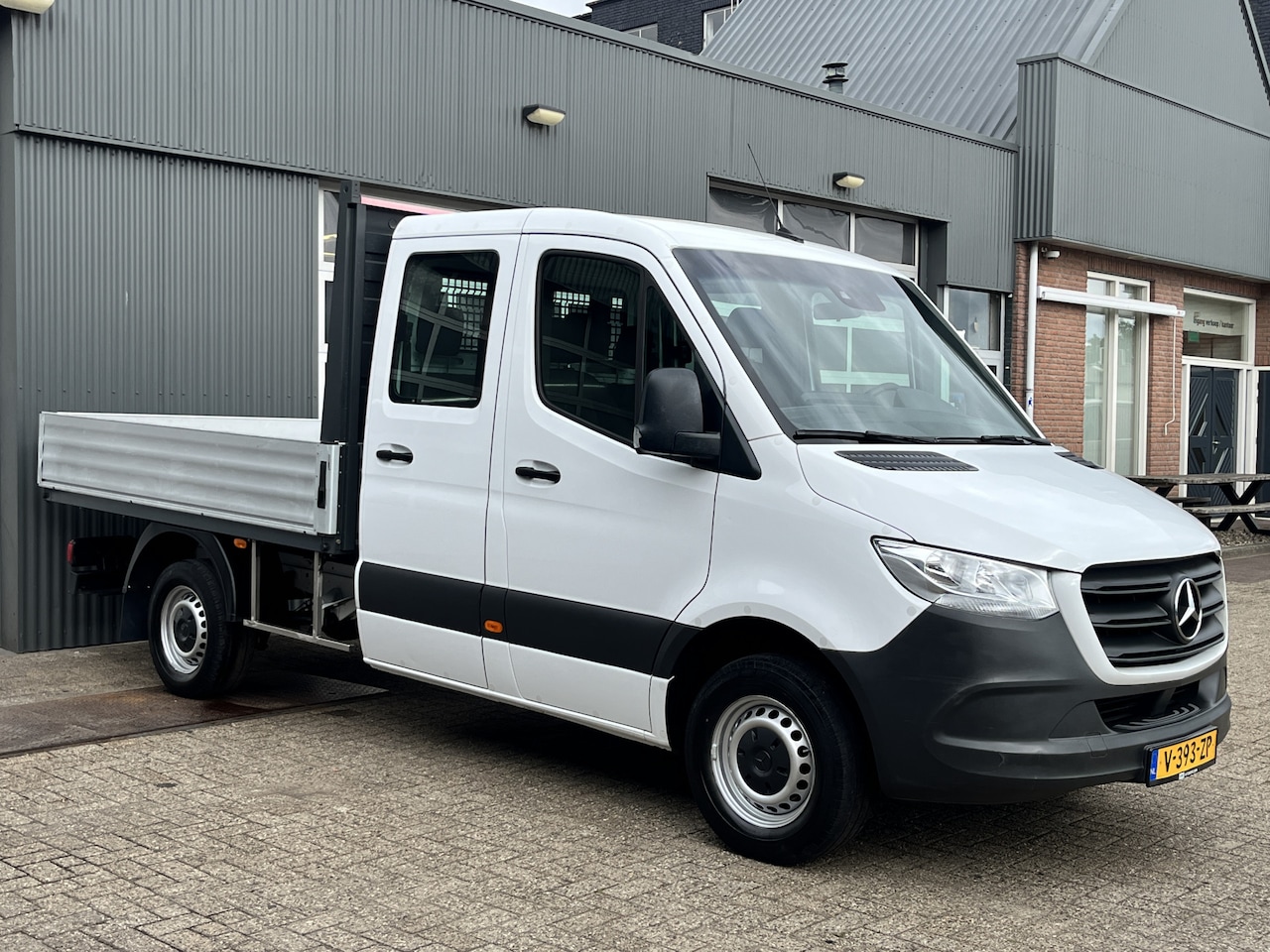 Mercedes-Benz Sprinter - 314 2.2 CDI DC Openlaadbak Airco Cruise controle Trekhaak 3500kg 6-Persoons Camera Navigat - AutoWereld.nl