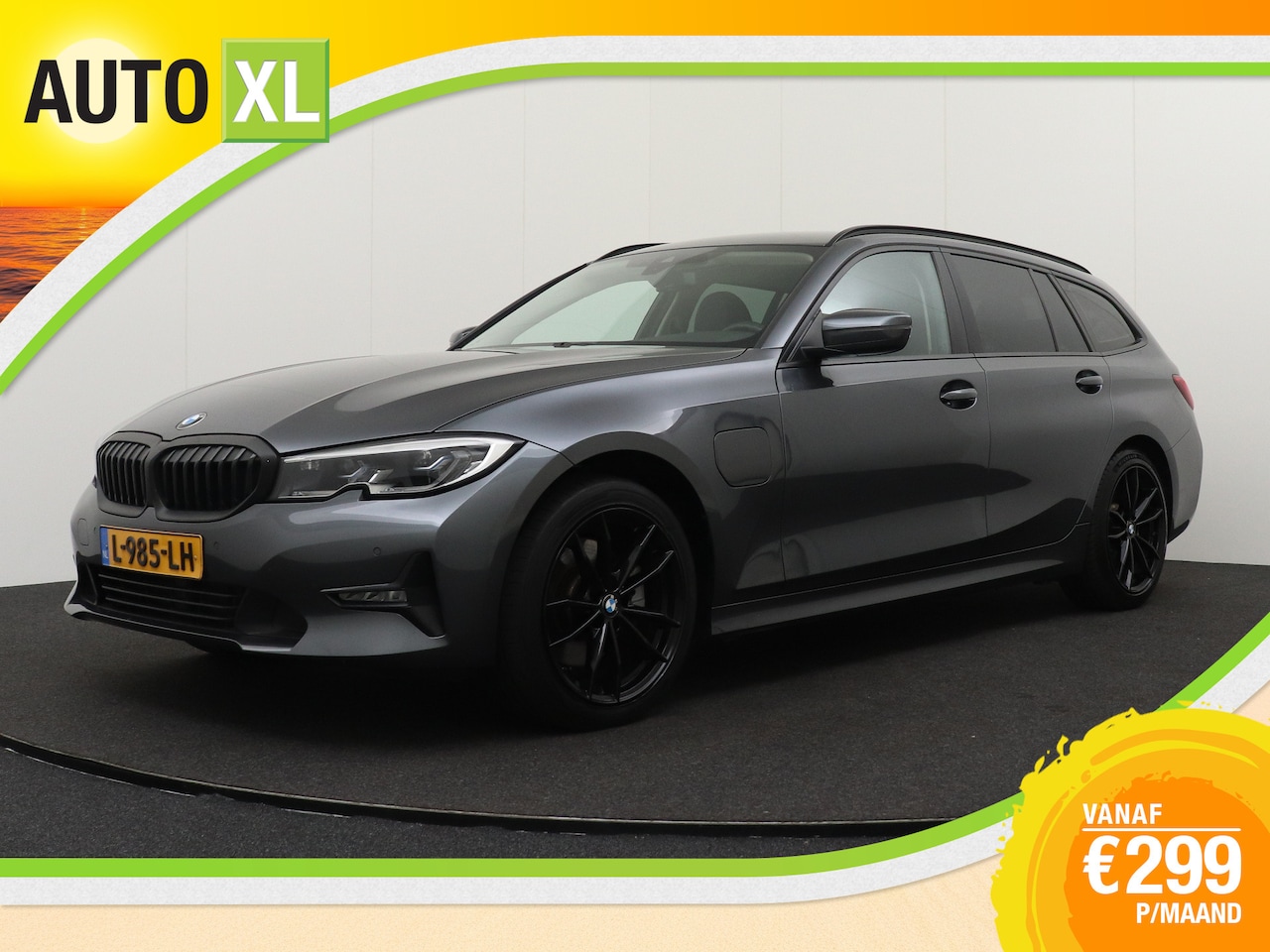 BMW 3-serie Touring - 320e M-Sport Stuur+Stoelverw. Leder-Sporstoelen Laserlight - AutoWereld.nl