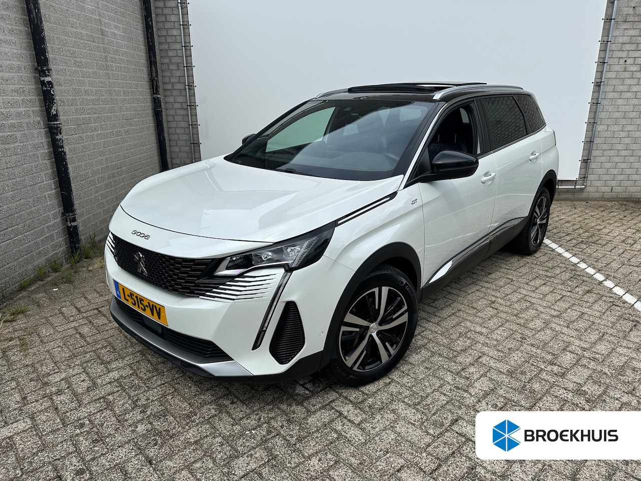Peugeot 5008 - 1.2 PureTech GT | 2 stoelen op derde rij | Achterbank in delen neerklapbaar | Afwijkende d - AutoWereld.nl