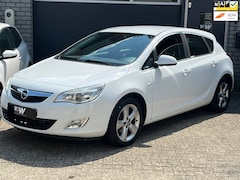 Opel Astra - 1.4 Turbo Cosmo nl auto N.A.P