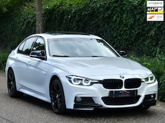 BMW 3-serie - 320i Edition M Sport Shadow Executive