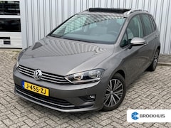 Volkswagen Golf Sportsvan - 1.2 TSI ALLSTAR 111pk DSG/AUTO Panorama dak | Navigatie | Stoelverwarming | Parkeersensore