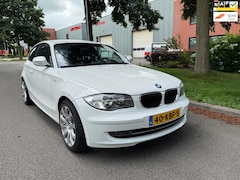 BMW 1-serie - 116i Business Line airco navi 125000 km nap