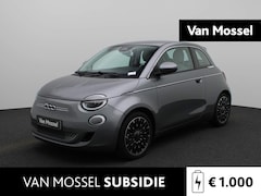 Fiat 500e - La Prima 42 kWh | Leder interieur | Navigatie | Climate Control | Parkeersensoren | LM vel