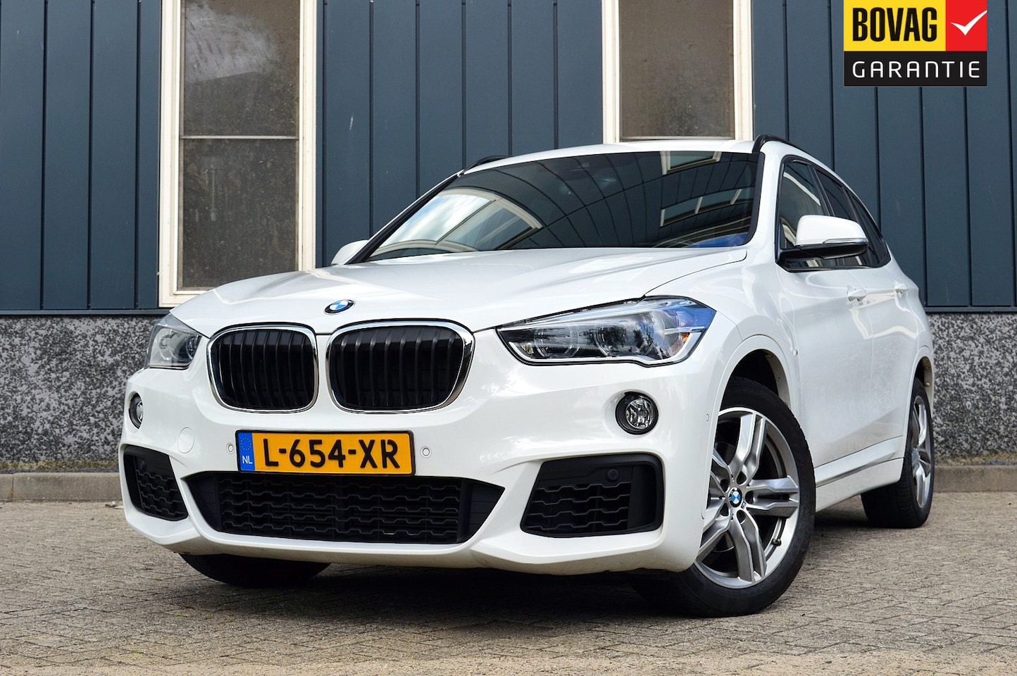 BMW X1 - sDrive18i M-Sport Rijklaarprijs-Garantie Navigatie Led Sport Interieur - AutoWereld.nl