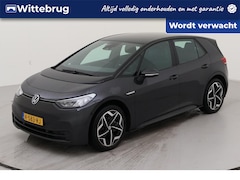 Volkswagen ID.3 - 204PK Pro 58 kWh / Parkeersensoren V+A / 19" LMV / Navigatie / Draadloze App-Connect / Stu