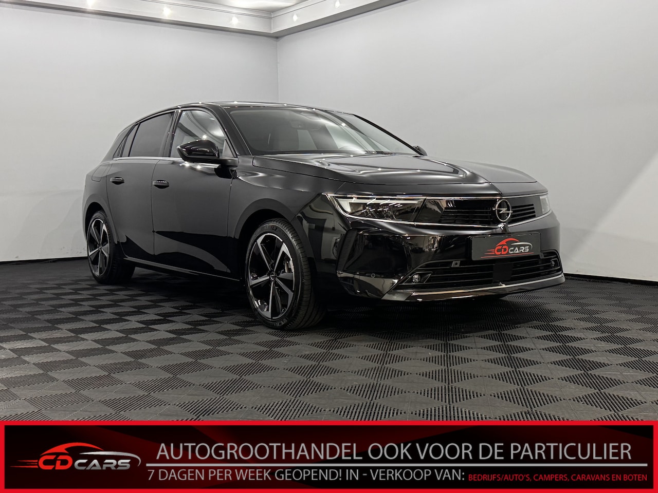 Opel Astra - 1.6 Hybrid Business Elegance Demo auto, Half leder, Camera, Apple carplay, Cruise control, - AutoWereld.nl