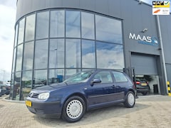 Volkswagen Golf - 1.6 Trendline | 1E EIG | DEALER OH