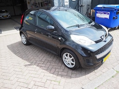 Peugeot 107 - 1.0-12V XS Airco, Centrale vergr, LM wielen