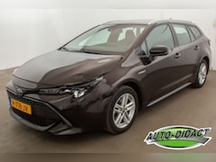 Toyota Corolla Touring Sports - 1.8 Hybrid Automaat Clima Navi Camera Active
