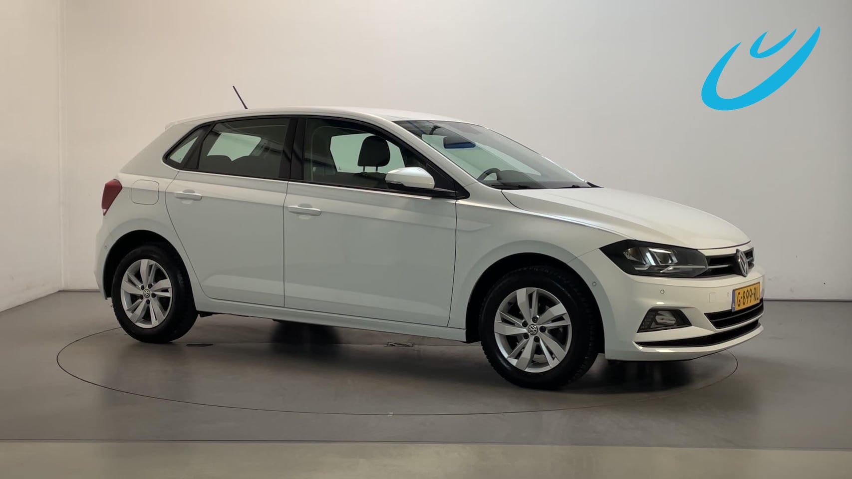 Volkswagen Polo - 1.0 TSI Comfortline Business Parkeersensoren Climate Control Navigatie - AutoWereld.nl