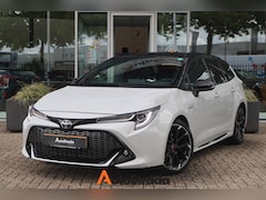 Toyota Corolla Touring Sports - 2.0 GR Hybrid 184pk | Keyless | Camera | Navi | Head-Up | Stoelverwarming | LED | Dodehoek