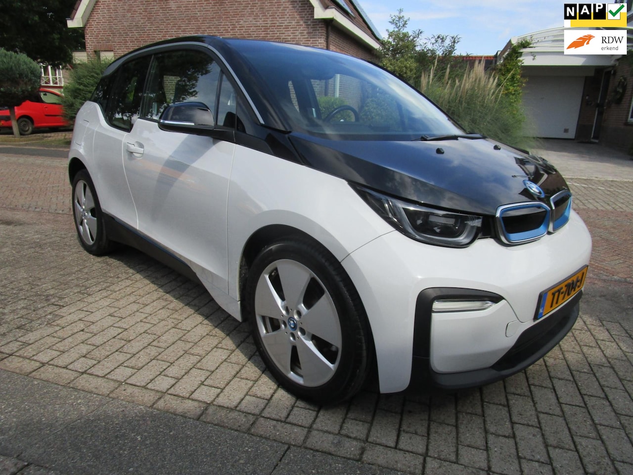 BMW i3 - 94Ah 33 kWh orig Hollands 2018 ,clima, lm pdc, naiv - AutoWereld.nl