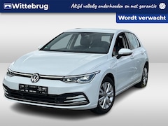 Volkswagen Golf - 1.4 eHybrid 204pk DSG Style / LED / Stuur & Stoelverwarming / Parkeer sensoren / Adaptieve