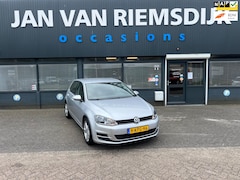 Volkswagen Golf - 1.2 TSI Trendline bj 2013 142199 nap en apk airco