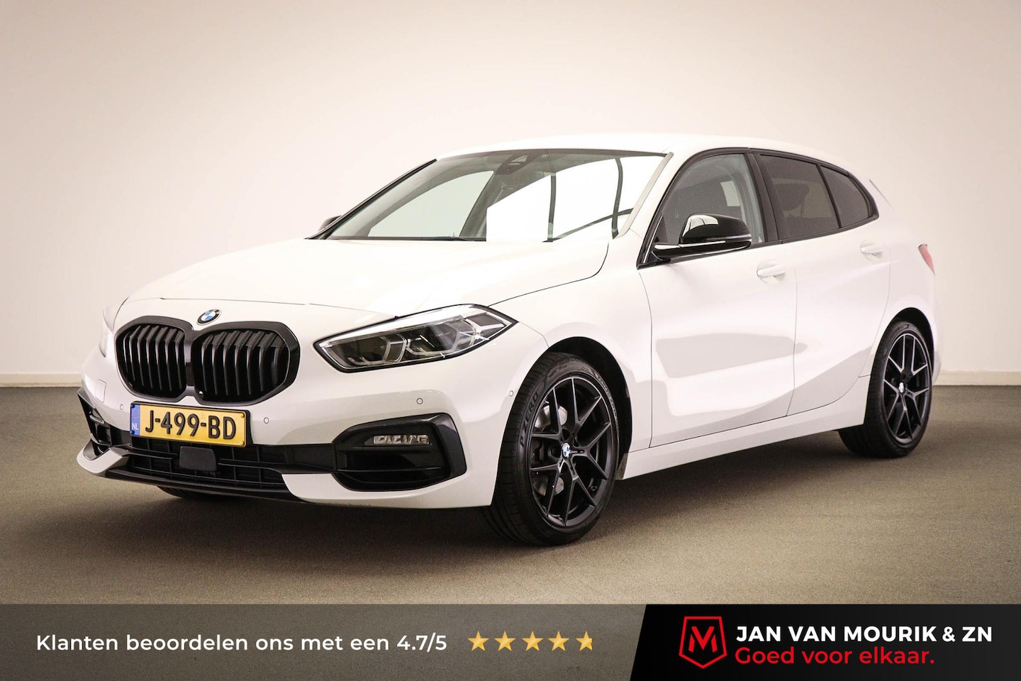 BMW 1-serie - 118i High Executive Edition | SPORT LINE / PARKING- PACK | LEDER | DAB | APPLE | CAMERA - AutoWereld.nl