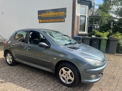 Peugeot 206 - 1.4 Air-line 3 5 DEURS AIRCO