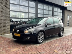 Volkswagen Golf - 1.2 TSI Trendline BlueMotion | Navi | Cruise | Airco |