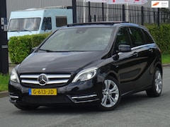 Mercedes-Benz B-klasse - 200 AUT. PANORAMADAK/NAVI/CAMERA/FULL