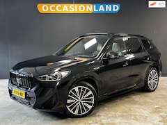 BMW X1 - XDrive30e M-Sport|PANO|ACC|LED|CARPLAY|KEYLESS|360|LEDER|HK|MEMORY|SFEER|STOELV|DODEHOEK|2