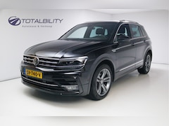 Volkswagen Tiguan - 1.4 TSI 150 PK 4Motion Highline Business R | Panoramadak | Digi dash | Electrische klep Na