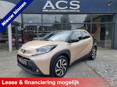 Toyota Aygo X - 1.0 VVT-i Bi-Tone | Ad. cruise | Park.Sensoren V-A | Camera | 8dkm | Nieuwstaat