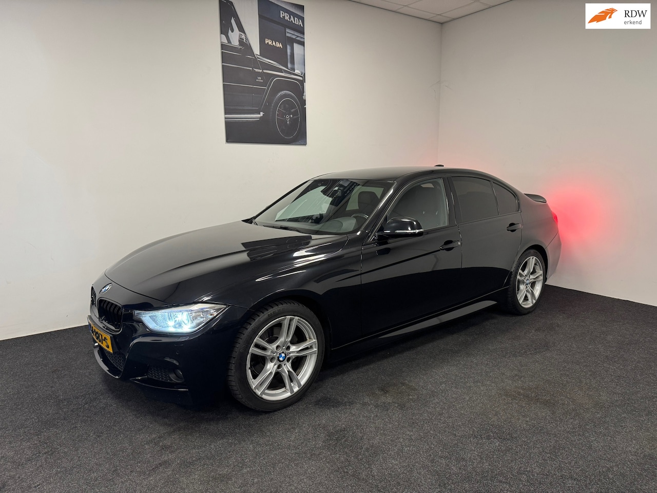 BMW 3-serie Touring - 316i High Executive 316i High Executive - AutoWereld.nl