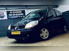 Renault Scénic - 1.6-16V Business Line