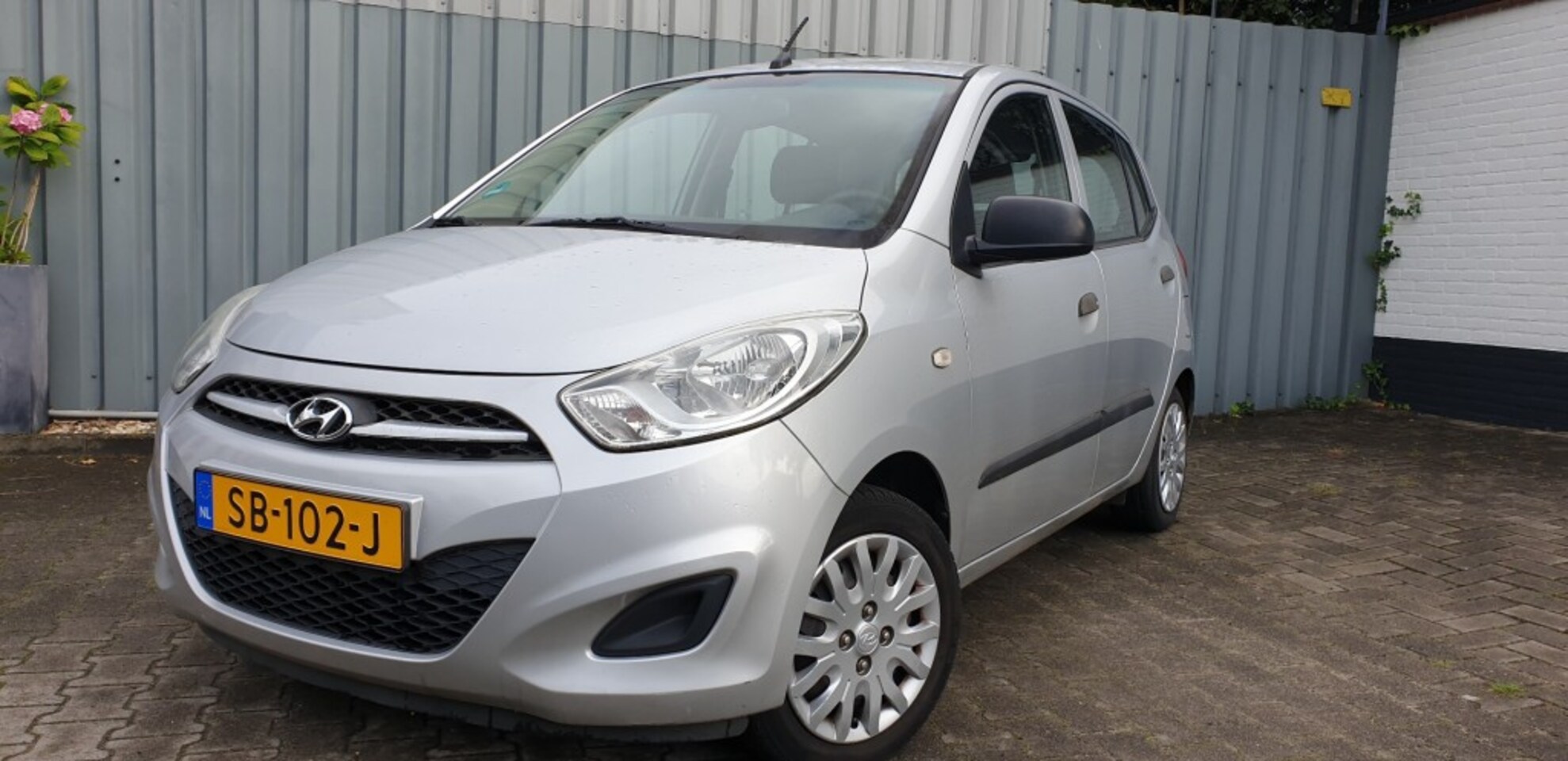 Hyundai i10 - 1.1 Pure 1.1 PURE - AutoWereld.nl