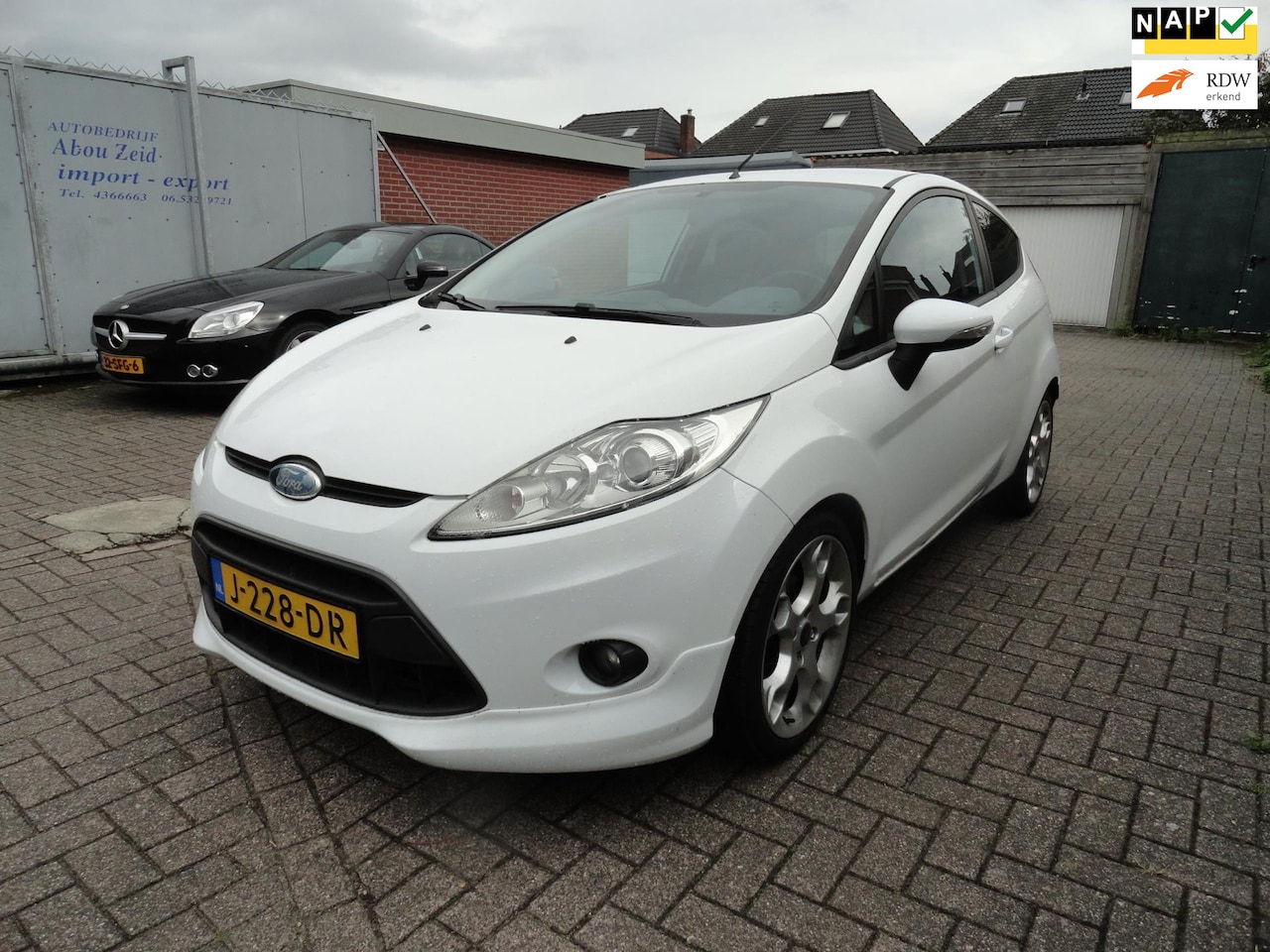 Ford Fiesta - 1.6 SPORT Ghia (KM 162809) AIRCO - AutoWereld.nl