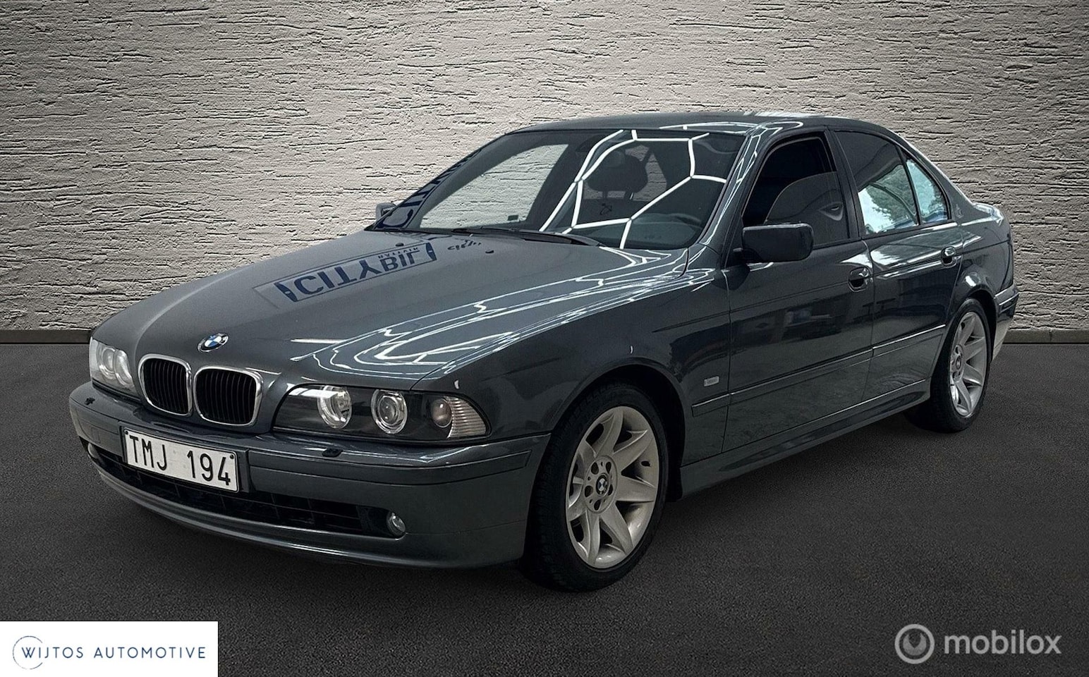 BMW 5-serie - 525i Lifestyle Edition 525i Lifestyle Edition, 87.000 km - AutoWereld.nl